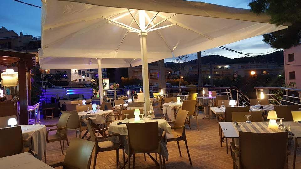 Photo du restaurant "La Terrasse" avec vue sur mer - Costa Brava